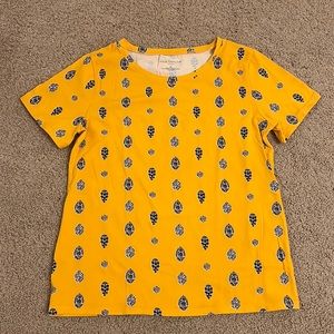 Ann Taylor Factory Yellow Print Tee Size Medium